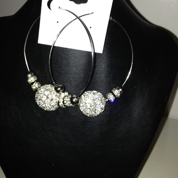 Earrings - Picture 2 of 2