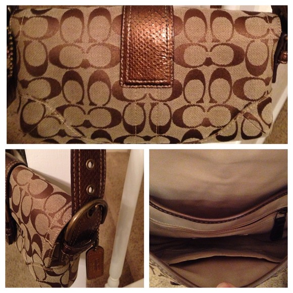COACH METALLIC SNAKESKIN SIGNATURE FLAP w/BUCKLE - Picture 3 of 5