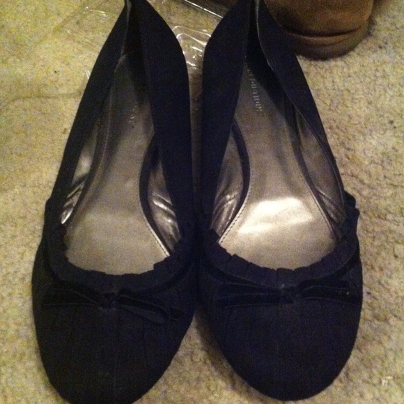 Black flats, dress, skirt, and cheetah tank bundle