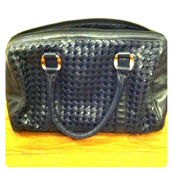 Deep navy vintage purse