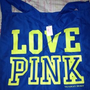 Victoria's Secret soft messenger cross body bag...