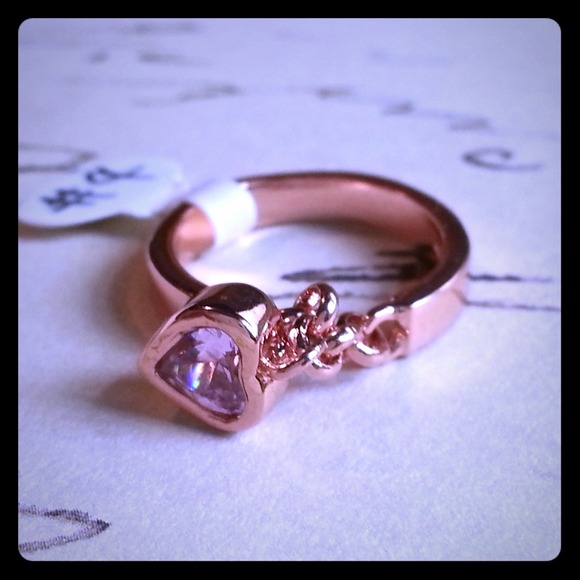 RESERVED @ajohnson26 Hanging Heart Ring & cat plug