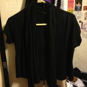 Black angle printed on the back shaw