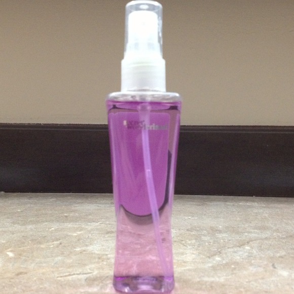 Bath & Body Works Secret Wonderland Perfume