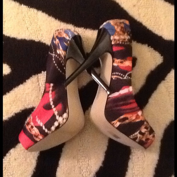 New Aldo shoes - Picture 4 of 4