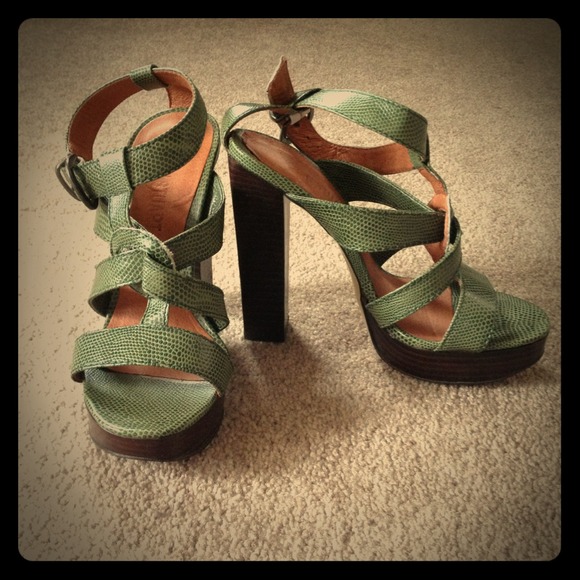 Green leather open toe heel