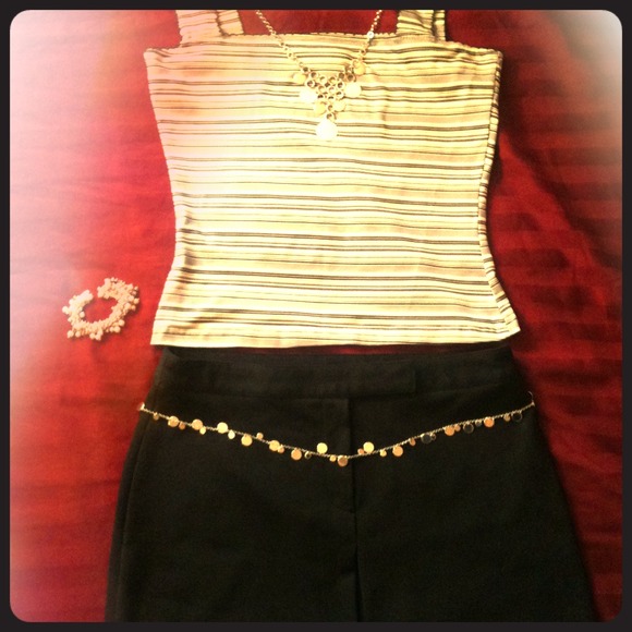 *PRICE REDUCED!* Cute Express Black Mini Skirt!