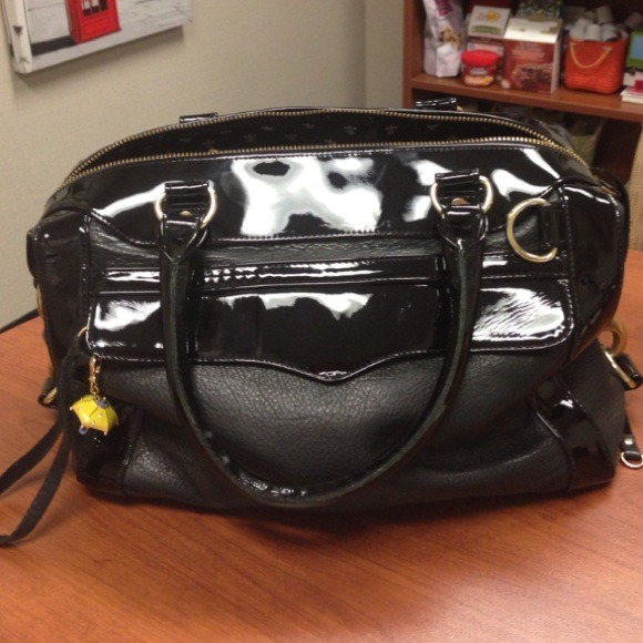 🚫SOLD🚫Rebecca Minkoff Black and Patent MAM