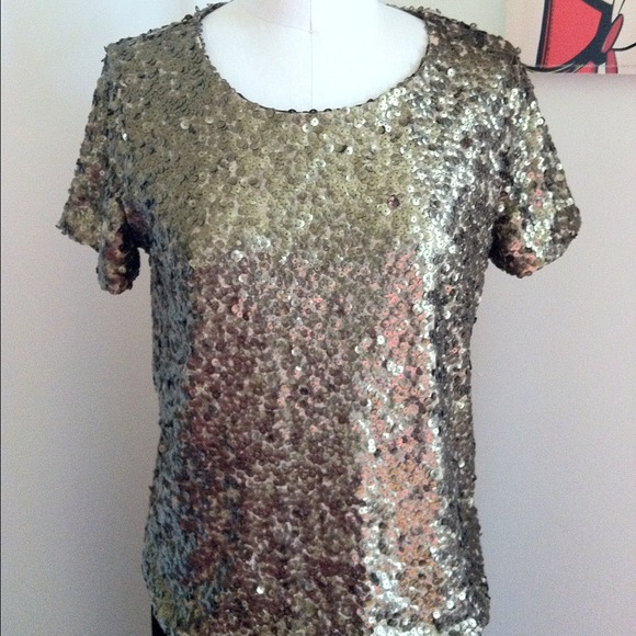 H&M Tops - Sequin Short Sleeve Tee - Size Small