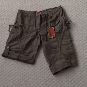 Greenish Khaki Cargo Capri Bermuda Short