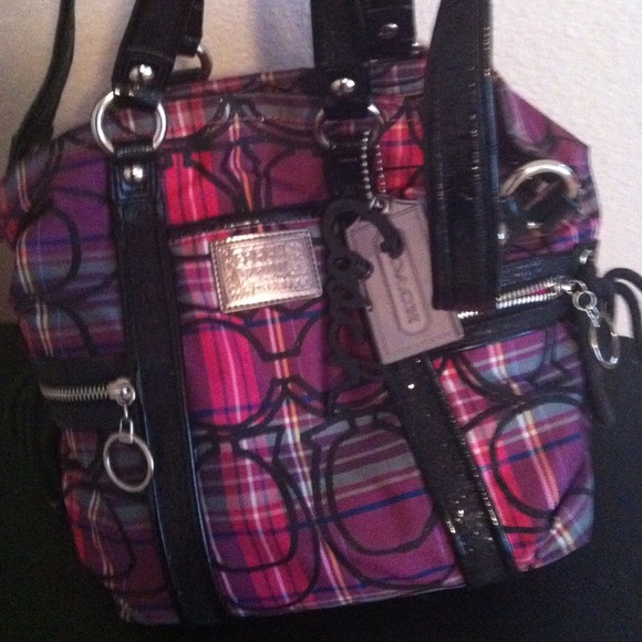 ***Reserved for chicaluv*** Authentic Coach Poppy