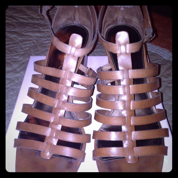 🎉Newly Reduced 🎉Bandolino Sandals