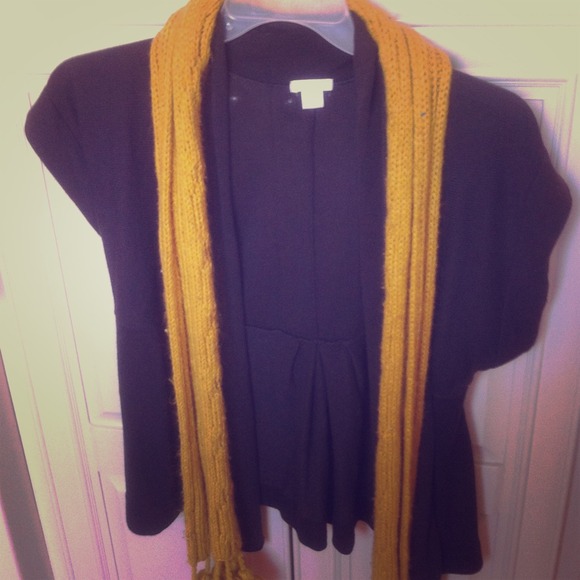 💋bundles💋Brown open cardigan and mustard scarf
