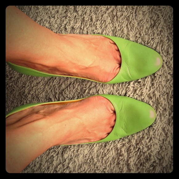 Green pumps