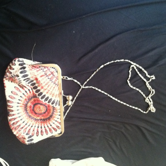 Francesca's multicolored clutch/ satchel - Picture 2 of 2