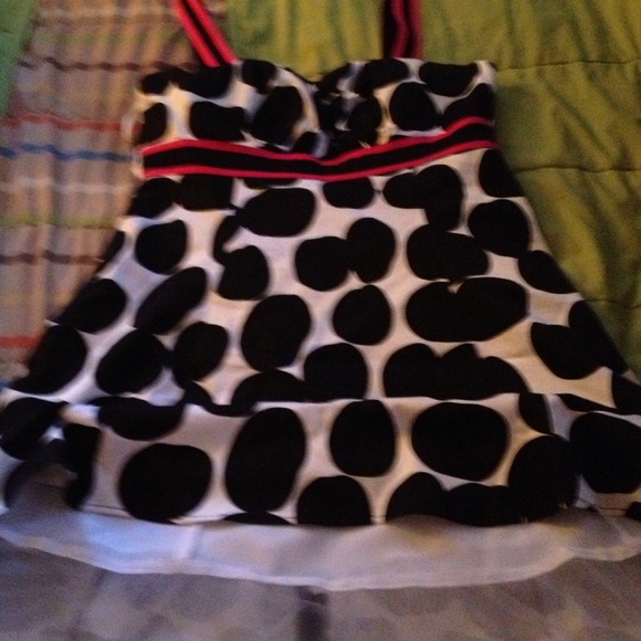 Adorable black and White Polka dot dress. - Picture 2 of 2