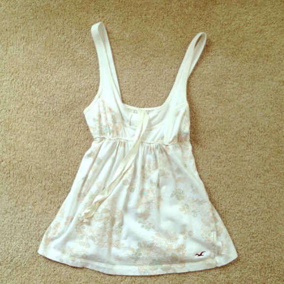 White floral tank top with front tie