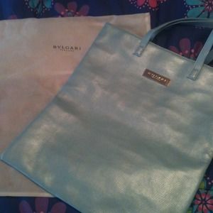 BVLGARi parfums blue bag!!