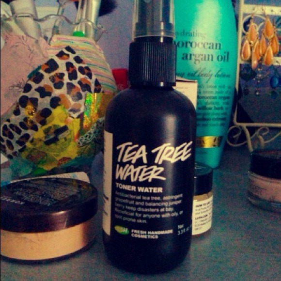 lush tea tree toner