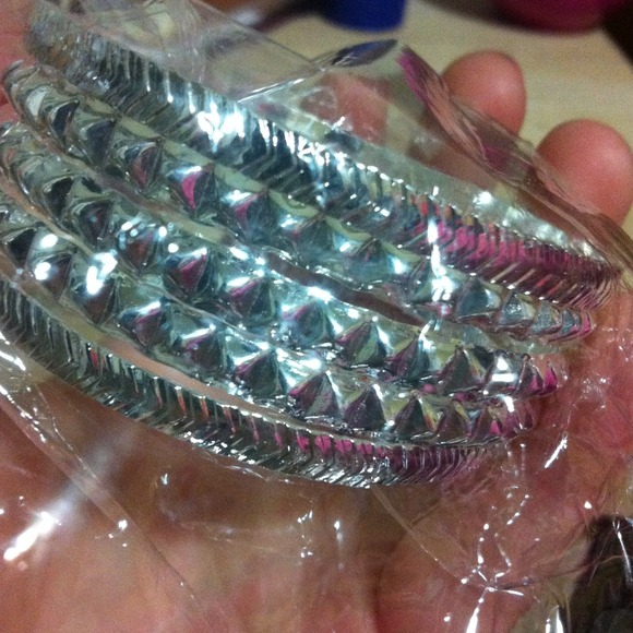 Silvertone Stackable Patterned Bangles - Picture 3 of 3