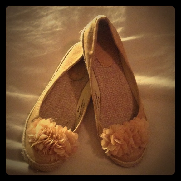Tan-Bamboo- Kari01- 6 1/2