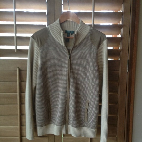 SOLD - Picture 2 of 3