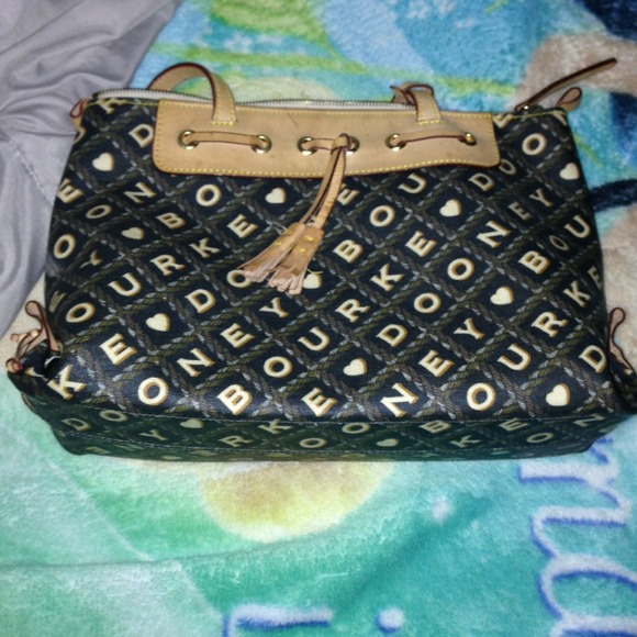 Dooney and Bourke purse