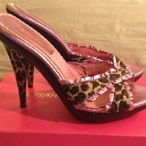 Leopard/hot pink sandal 39.5