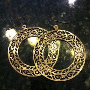 Gold earrings