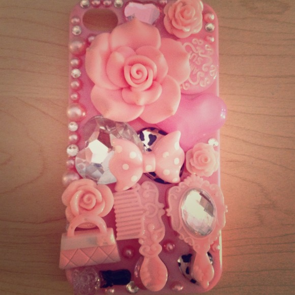 3D Pink Anna Sui iPhone 4/4s Case