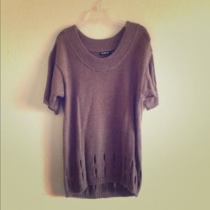 💢ON HOLD💢 Short Sleeve Sweater
