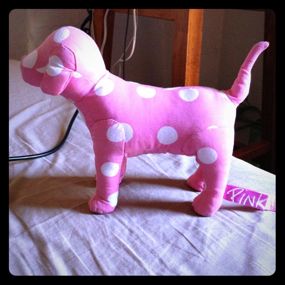 VS Pink Dog