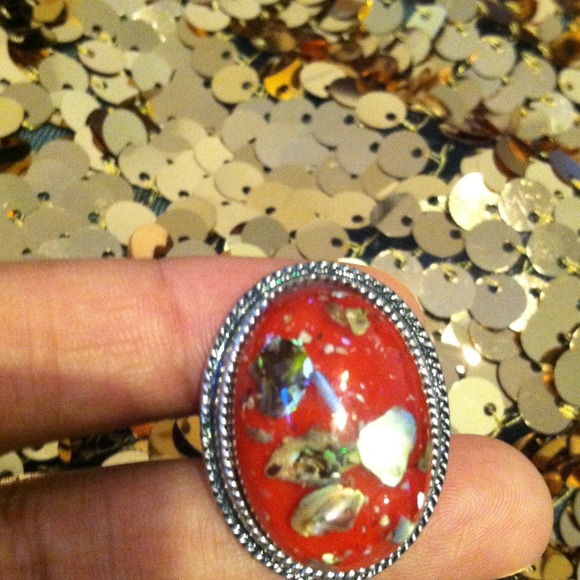 Vintage Style Speckled Ring - Picture 3 of 3