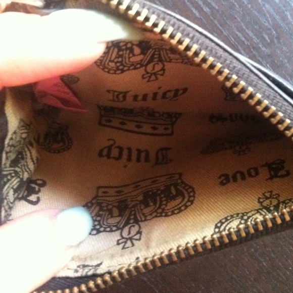 ❗PRICE REDUCED❗Juicy couture leather wallet - Picture 2 of 3