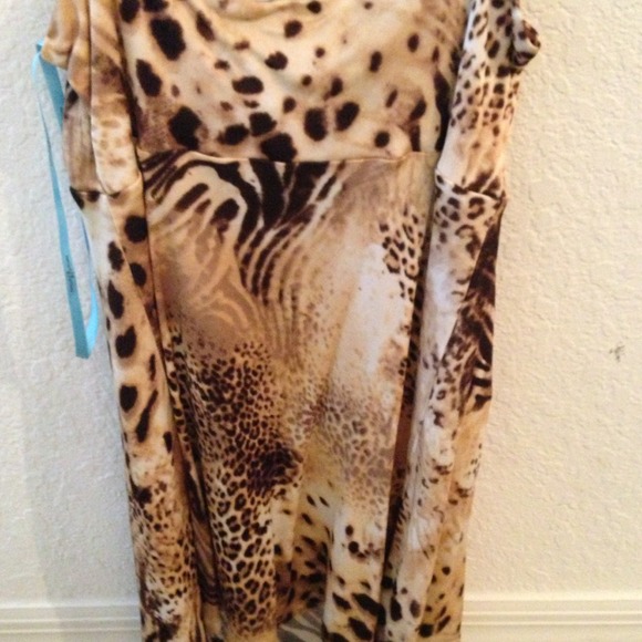 ❌SOLD❌Marciano shirt - Picture 3 of 4