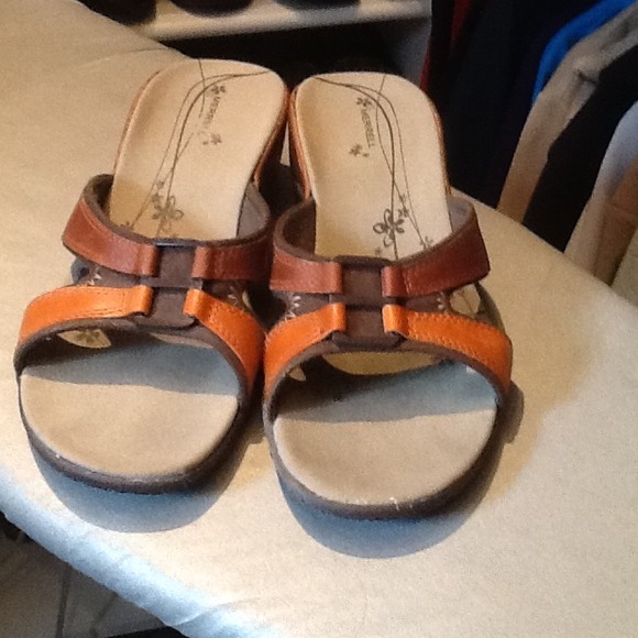 Sandals - Picture 2 of 2