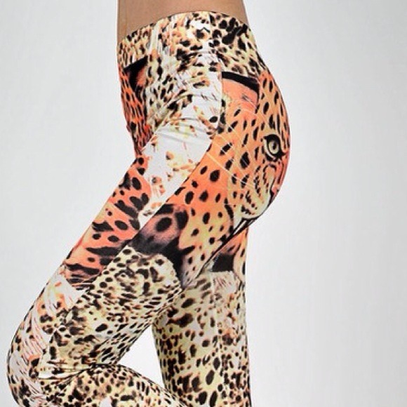 Leopard Animal Print Stretch Leggings - Picture 3 of 3