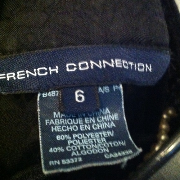 💢SOLD💢French Connection top - Picture 3 of 3