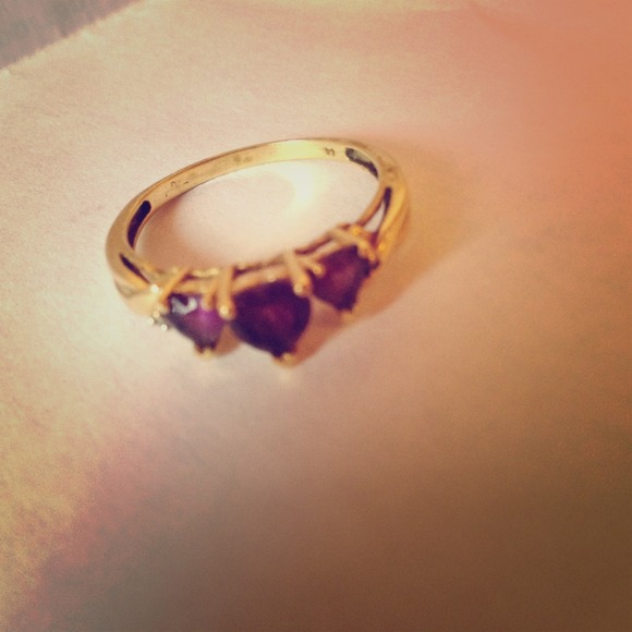 Purple diamond ring 14K