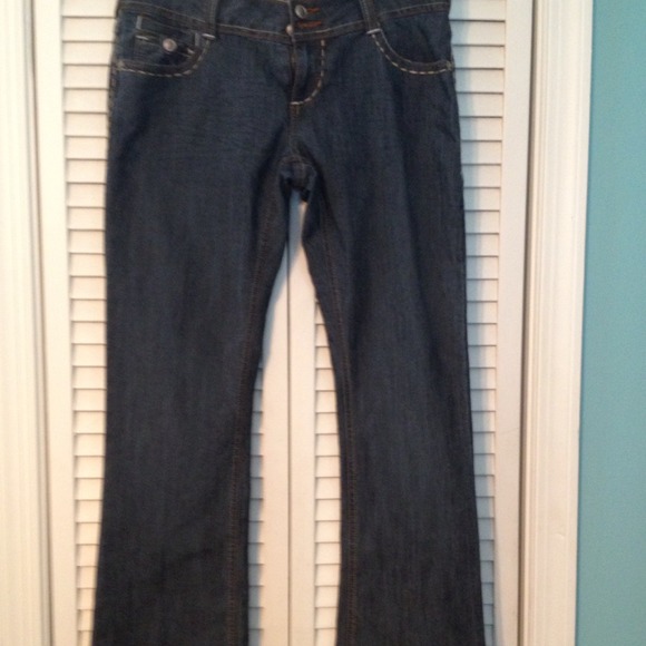 *****Sold in bundle****DeCoded size 7 jeans