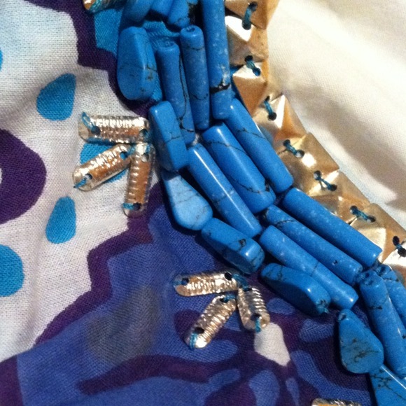 Blue pattern dress - Picture 3 of 3