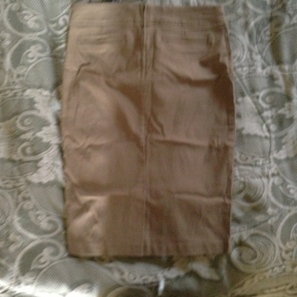 Pencil skirt NWT - Picture 2 of 3