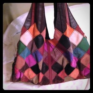 On hold for swanhhdjj. Lucky brand purse