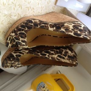 Size 7 animal print wedge 4" heels.