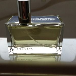 ❗RESERVED❗Prada Amber eau de parfum 80ml
