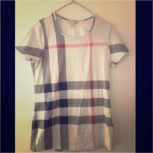 💥❗🔴SOLD🔴❗💥💯AUTHENTIC BURBERRY BRIT T-SHIRT💯