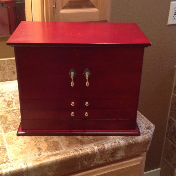 **REDUCED** Cherry Wood multi-level jewelry box!!