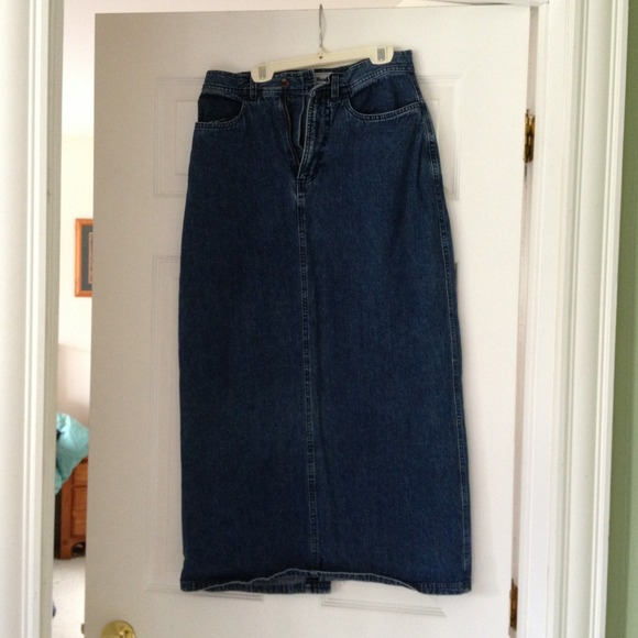 Classic llbean long jean skirt