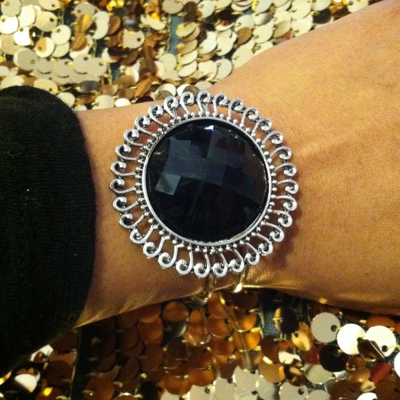 Bracelet - Picture 2 of 2