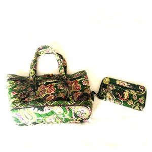❌Bundled❌Vera Bradley tote and large wallet